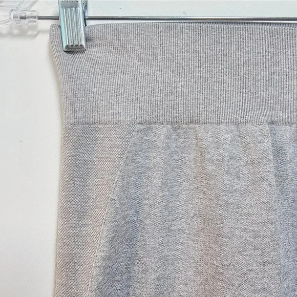 Gymshark flex high waisted light heather grey leggings small - Picture 7 of 13